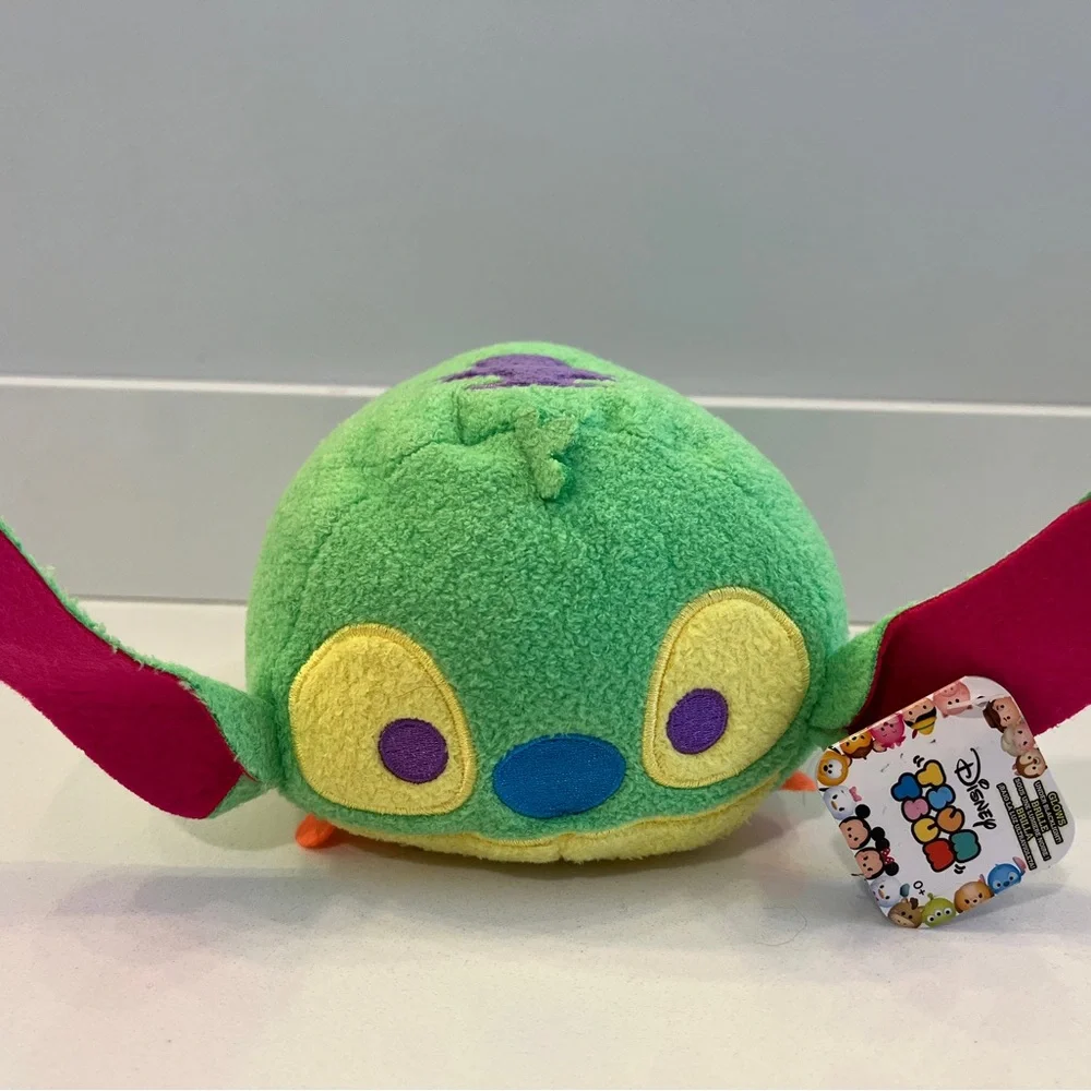 NWT Disney stitch lime green neon Tsum Tsum